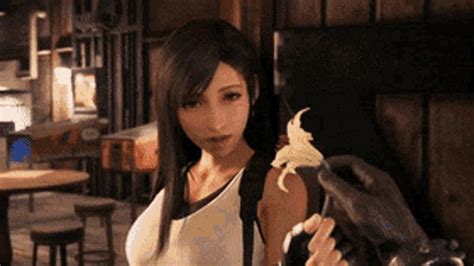 tifa-gifdoozer|Tifa's wall (gifdoozer) : r/FinalFantasy.